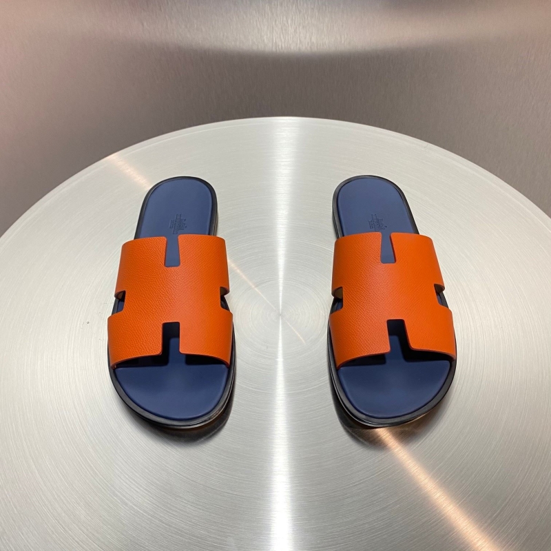 H**mes slippers